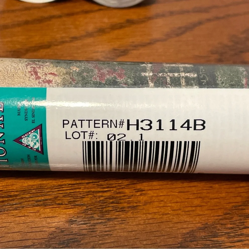 international wallcoverings includes rolls